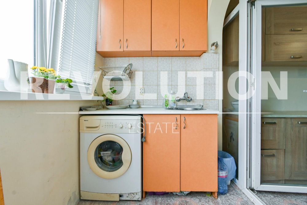 Продава се Двустаен апартамент в София, Редута - 53 кв.м за 3329 €/кв.м - Снимка #4