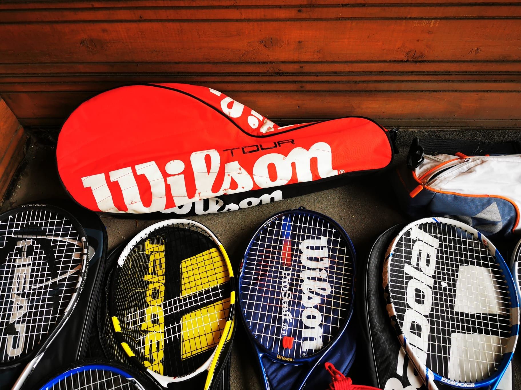 Vând paleta racheta de tenis Wilson Babolat Head Prince  stare buna