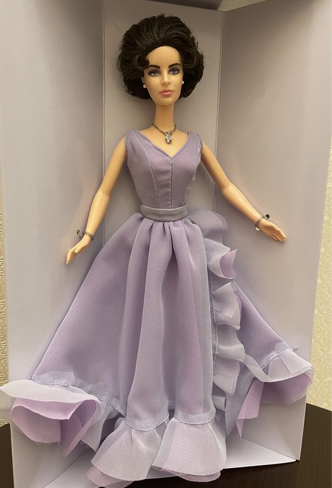 Кукла Elizabeth Taylor