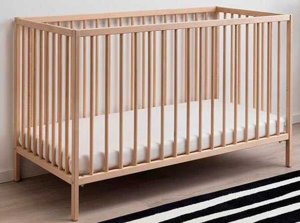 Бебешко креватче от IKEA с матрак