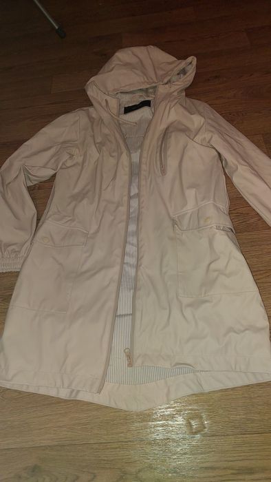 Куртка женская .