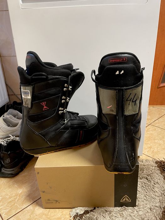 Boots snowboare 44 burton