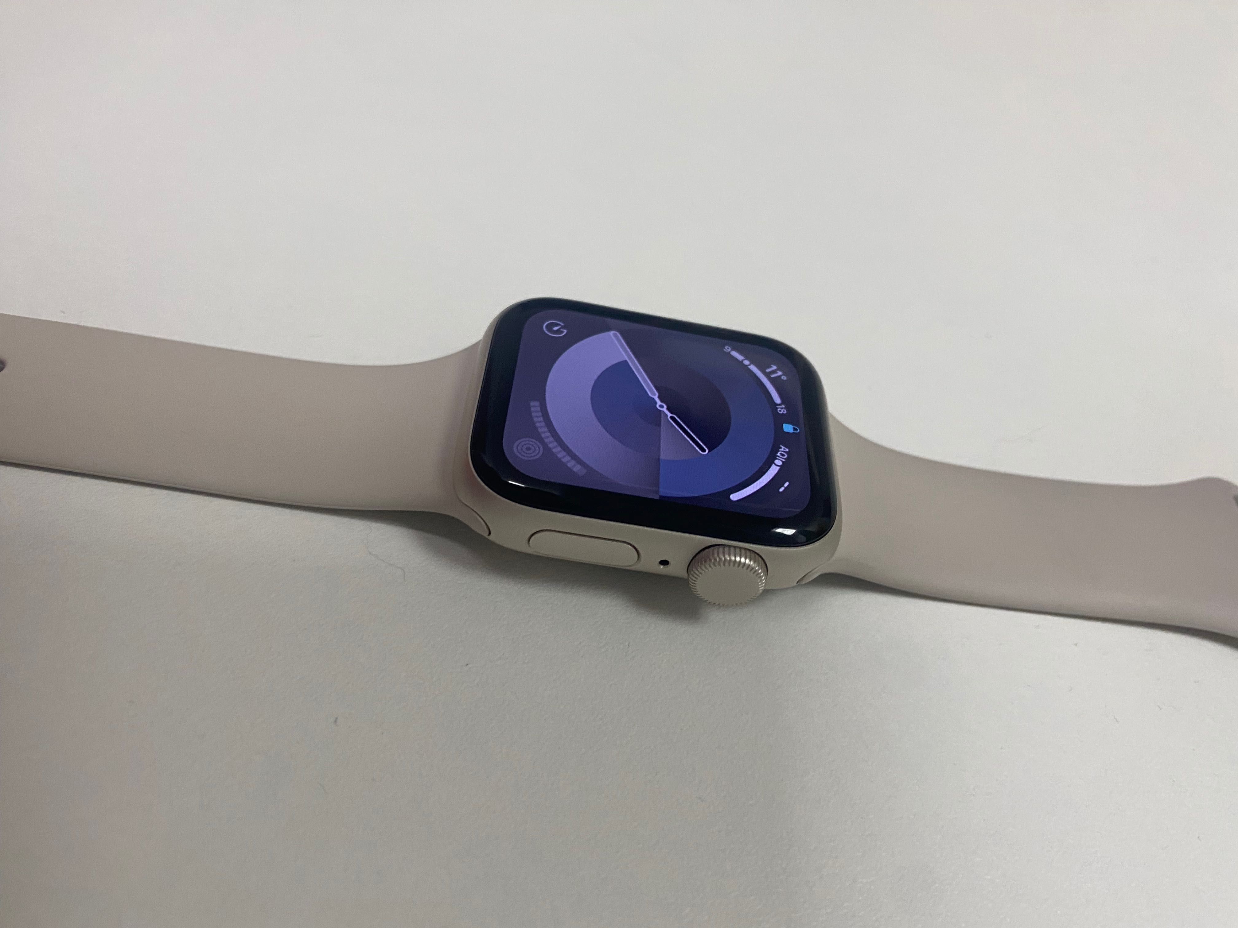 Apple iWatch SE 2nd generation 40mm