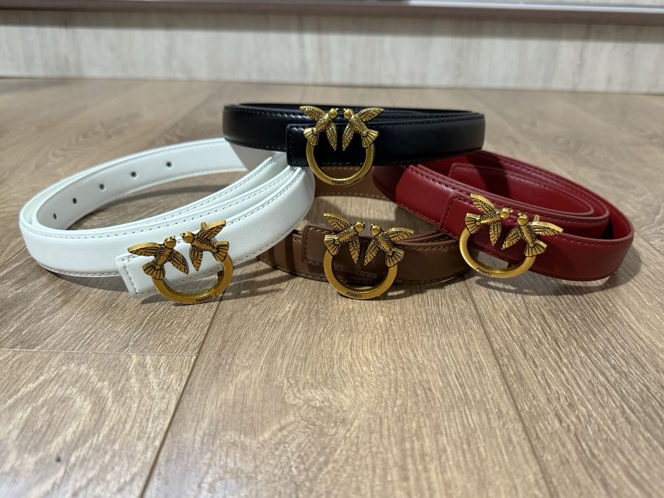 Дамски колани Pinko