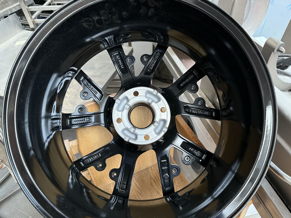 Нови оригинални джанти Peugeot 17 цола - 2бр.