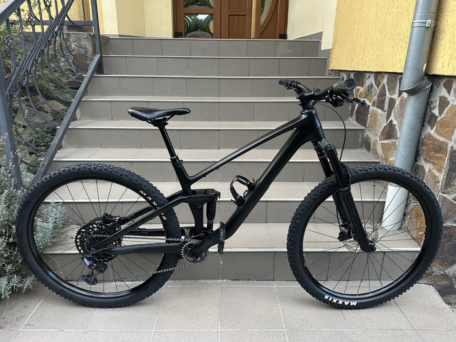 Bicicleta Cube Stereo One 144 Carbon