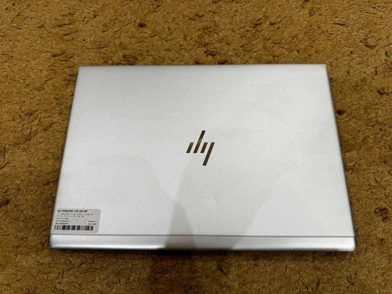HP EliteBook 745 G5 14” FullHD IPS AMD Ryzen 7 PRO 2700U 8GB / 256SSD