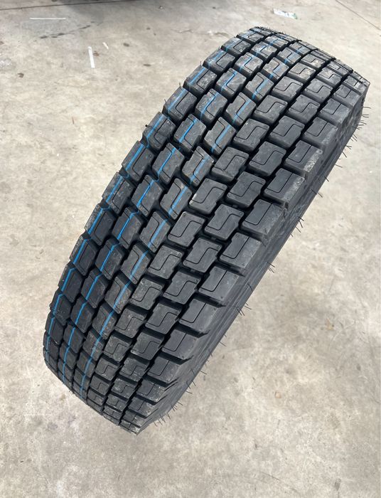 Anvelope noi 315/70 R22.5 Hifly tractiune strada MADE IN VIETNAM