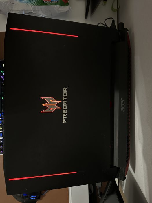 Laptop Gaming Predator 15