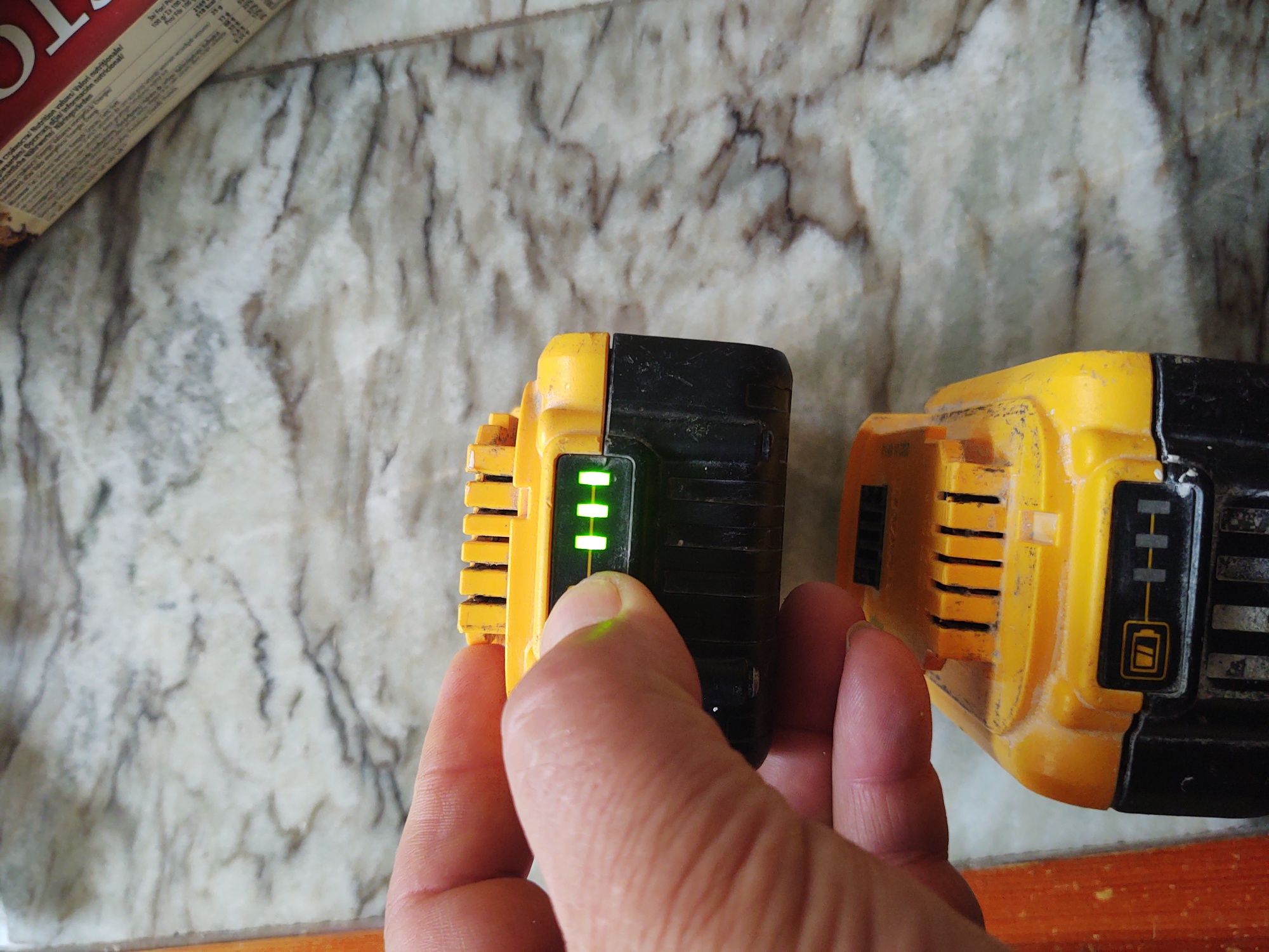 Батерии  DeWalt 18V 5.0 AH