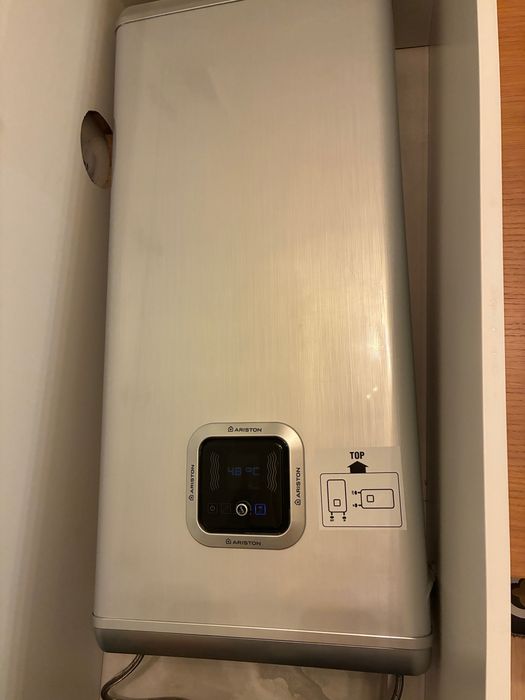 Плосък бойлер Аристон, ARITON 80 литра, цвят сив