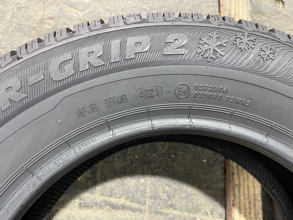 4 anvelope de iarna 185/70/14 Semperit ca noi