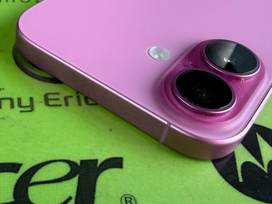 iPhone 16 128gb 100% батерия.Гаранция