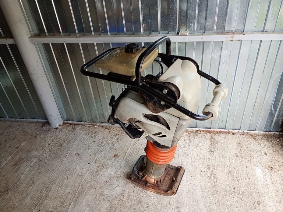 Mai compactor Mikasa MTX motor Honda
