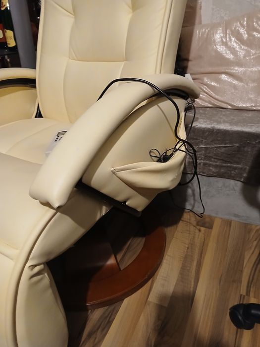 Vând fotoliu cu masaj