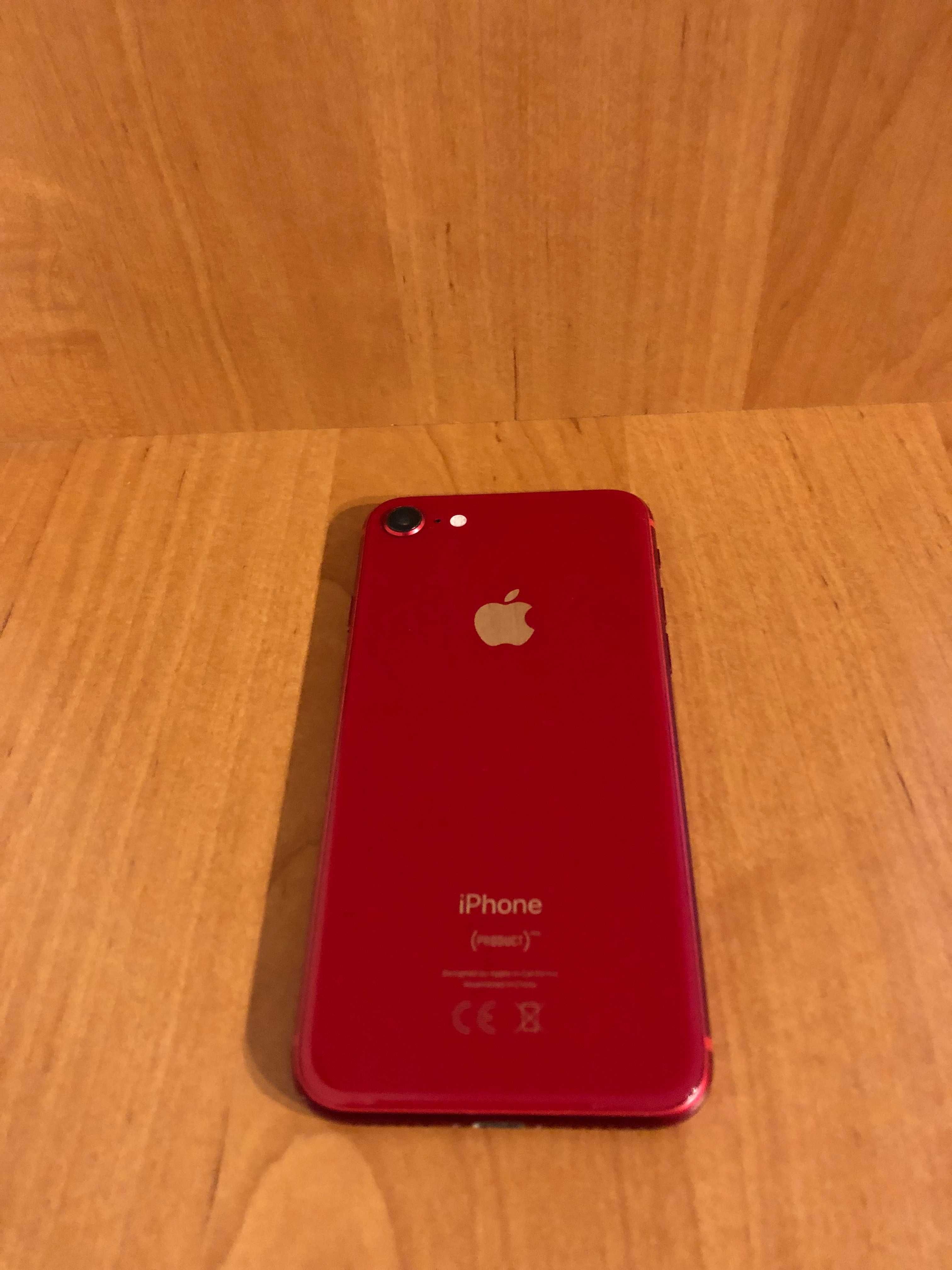 iPhone 8 Red 64Gb в перфектно състояние