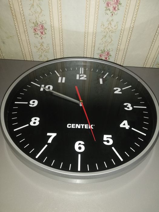 Часы настенные "CENTEK"