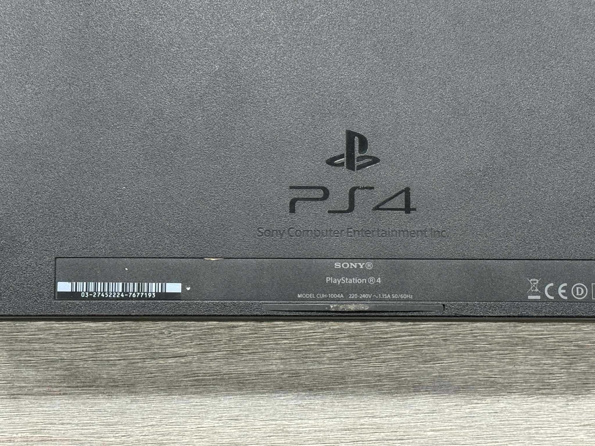 PlayStation 4 / 500GB + 1 джойстик