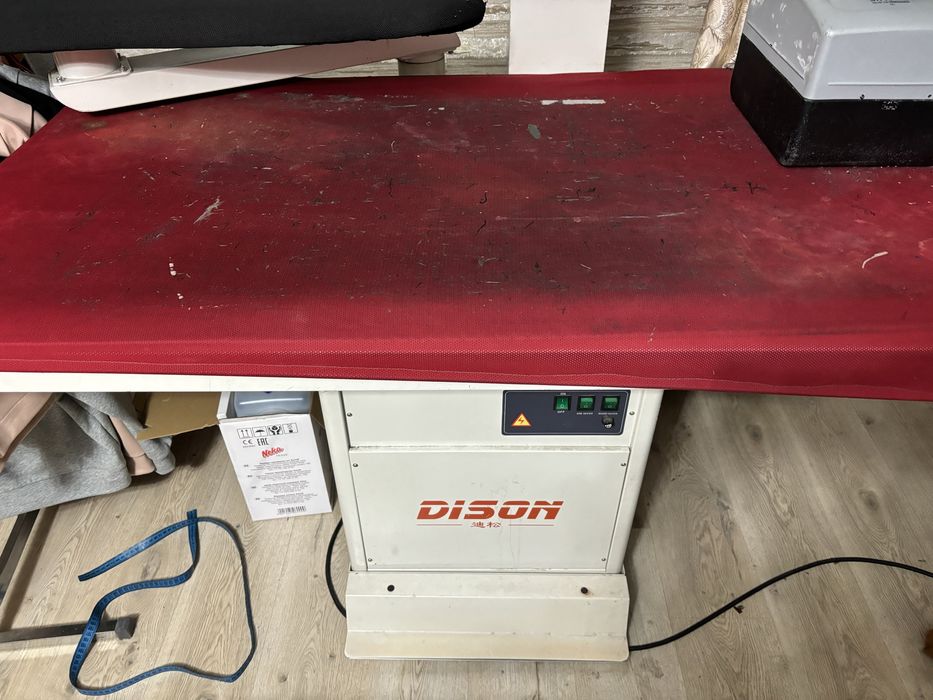 Швейная машинки , оверлог,петельная машинка все продается бу