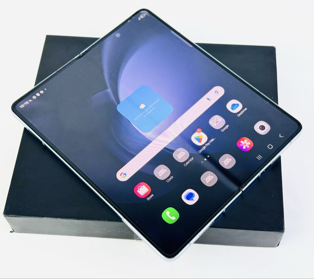 Samsung Galaxy Z Fold 5 5G 512GB 12RAM Icy Blue Отличен! Гаранция!
