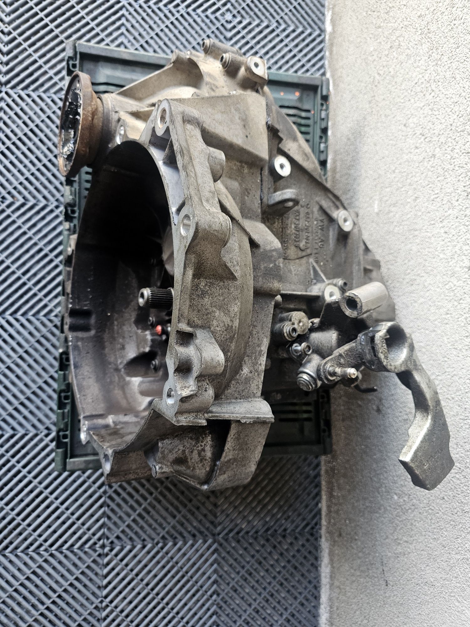Cutie viteze Volkswagen Seat Golf Skoda cod LHY