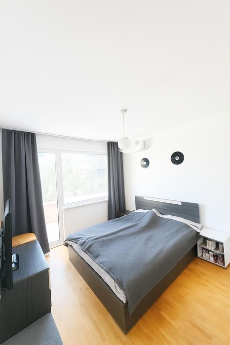 Дава се под наем Многостаен апартамент в Пловдив, Младежки Хълм - 120 кв.м за 550 € - Снимка #3