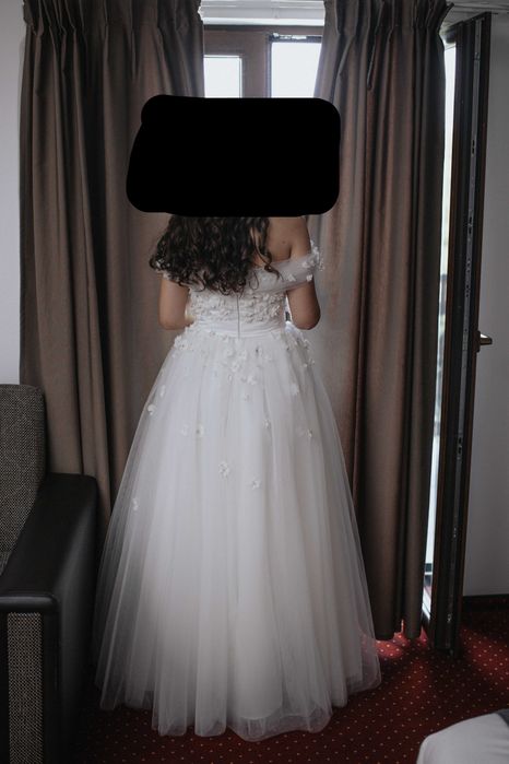 Vand rochie de mireasa