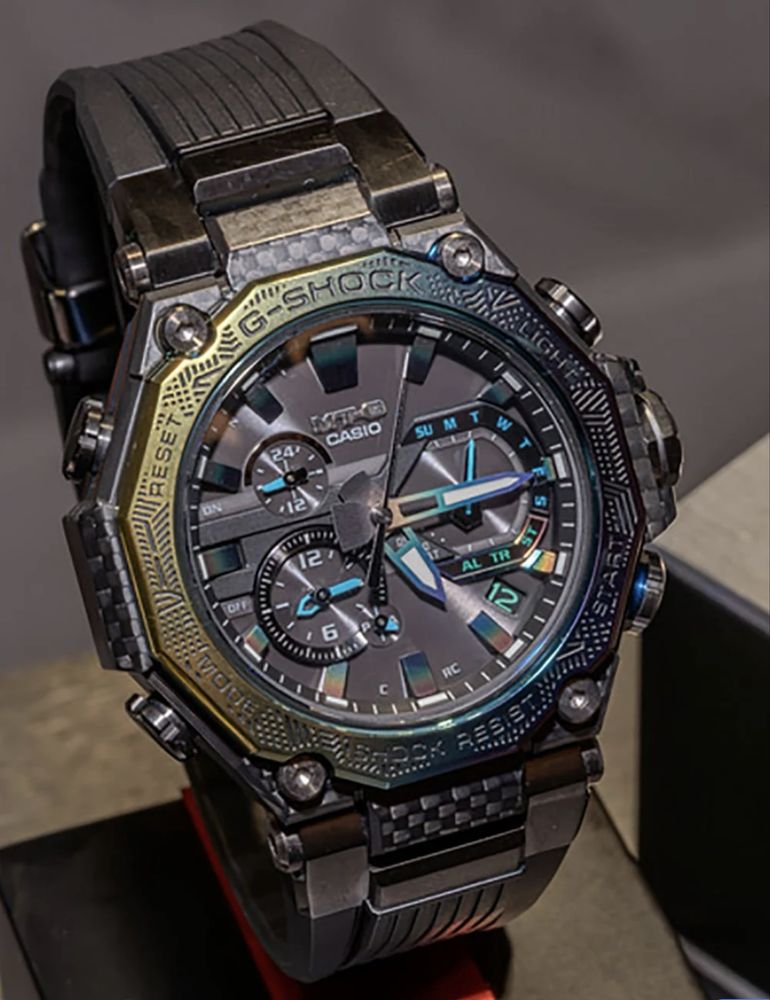 Casio GSHOCK MTG B2000YR-1AER Limited Ilumination City CarbonFiber NOU