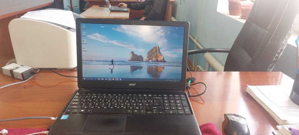 Arzon narxda srochni kompyuter sotiladi