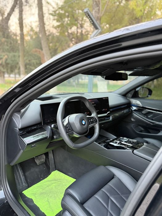 Bmw 530 G90 Kuzf 2024