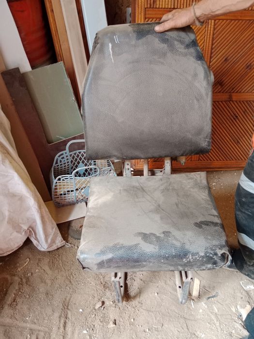 Продам   кресло.