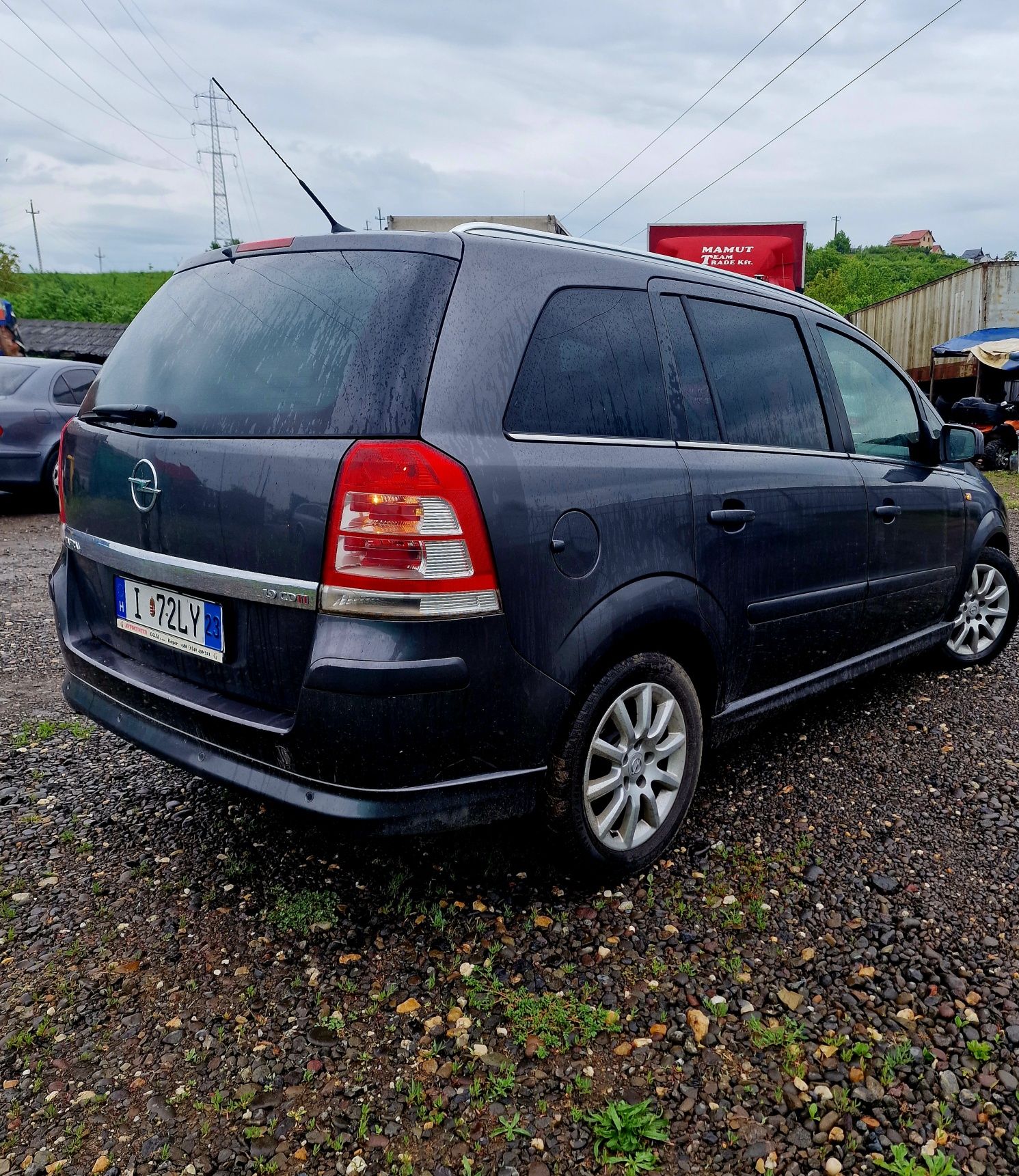 Zafira 1.9 cdti 150 cai 2010. Euro 5 / xenon / piele