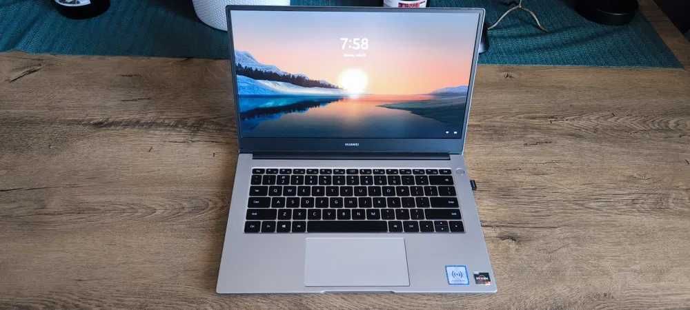 Huawei MateBook D14 Impecabil