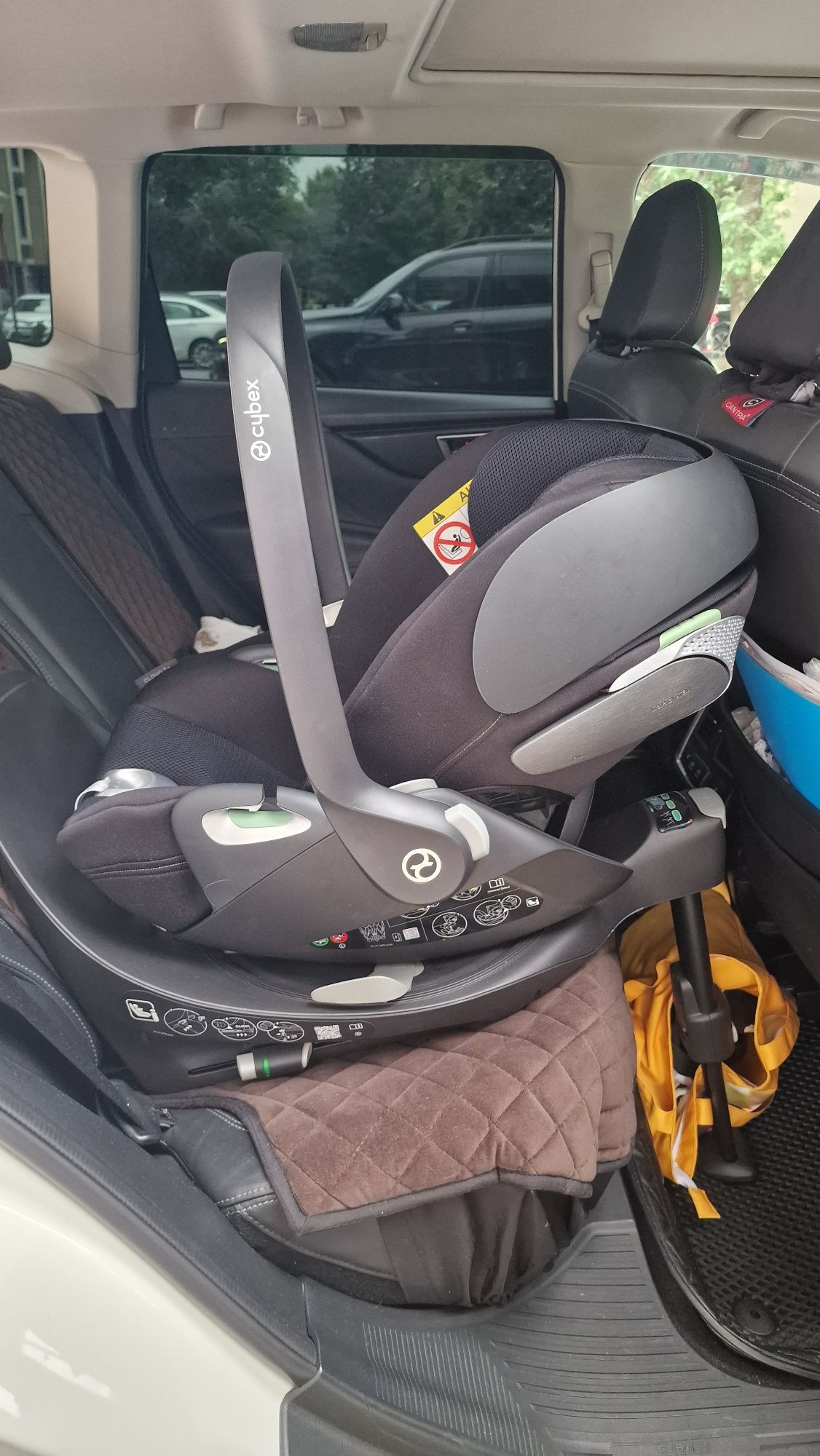 Автокресло Cybex Cloud T i-Size black