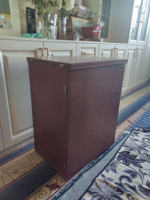 Швейная машинка Чайка 143