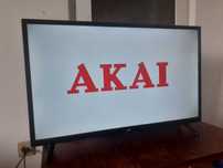 Televizor LED AKAI 80cm