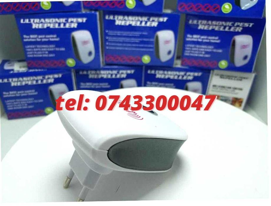 Aparat Pest Repeller Anti Soareci Anti Insecte 220v