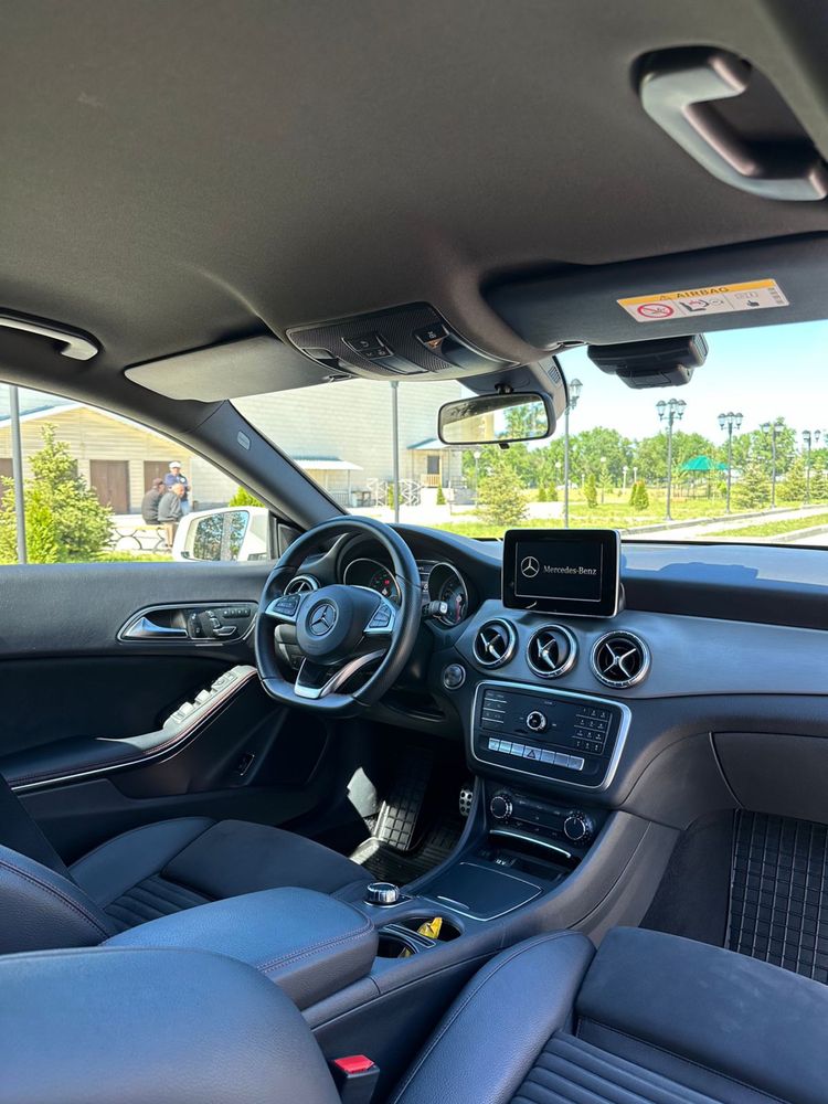 продам Mercedes-benz Cla 200