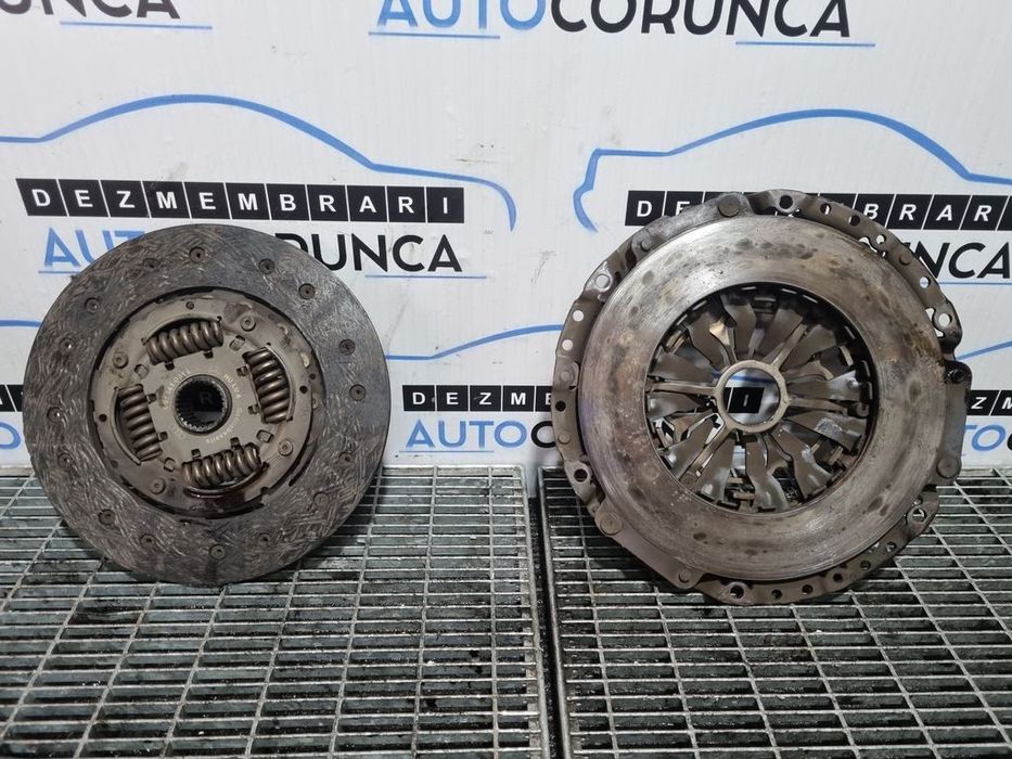 Kit ambreiaj AUDI Q5 2.0TFSI 2008 - 2012 1984CC Manuala 6 Trepte CDN (1089) Benzina LUK