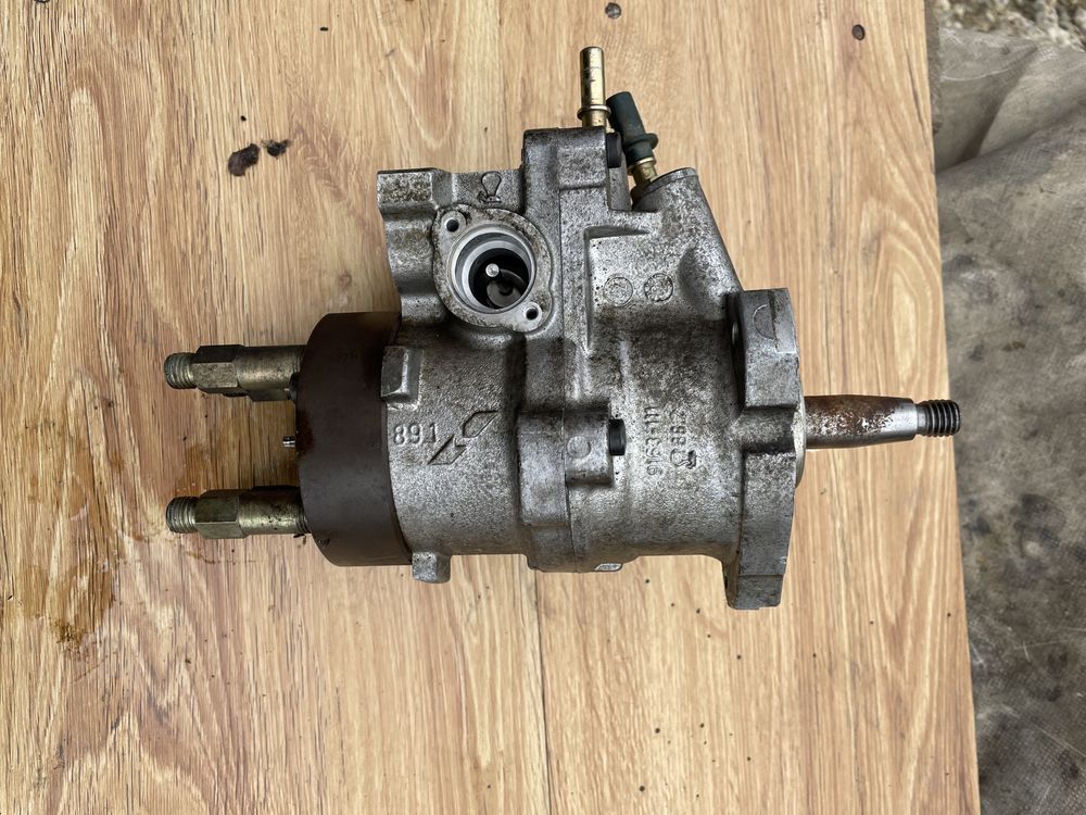 Pompa injectie cu electronica motor 1.9 diesel ( SUZUKI, RENAULT )