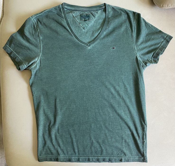 Replay, Hilfiger Denim, Religion