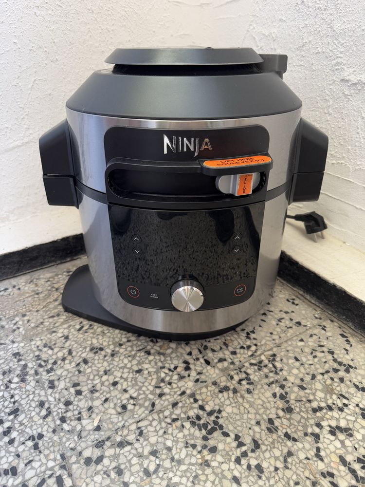 Мултикукър NINJA Foodi MAX 12-in-1 OL650EU, 1460W, 7.5л, 12 Програми!