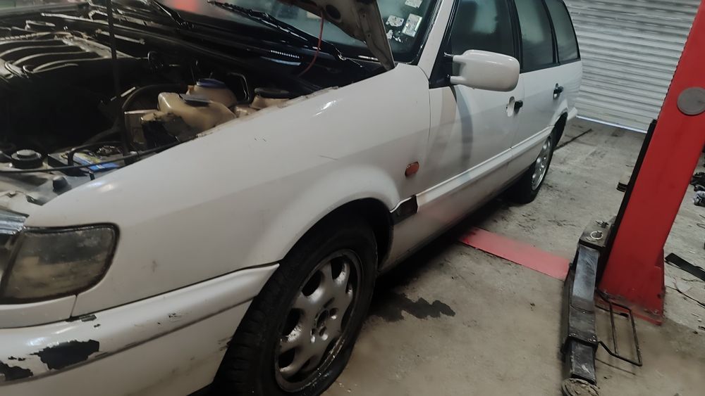 Пасат 4 2.0 бензин на части