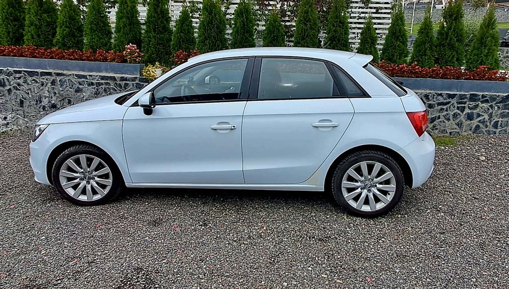 Audi A1 cutie automată  2014, disel 1,6