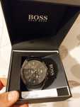 Часовник Boss с оставща една година гаранция