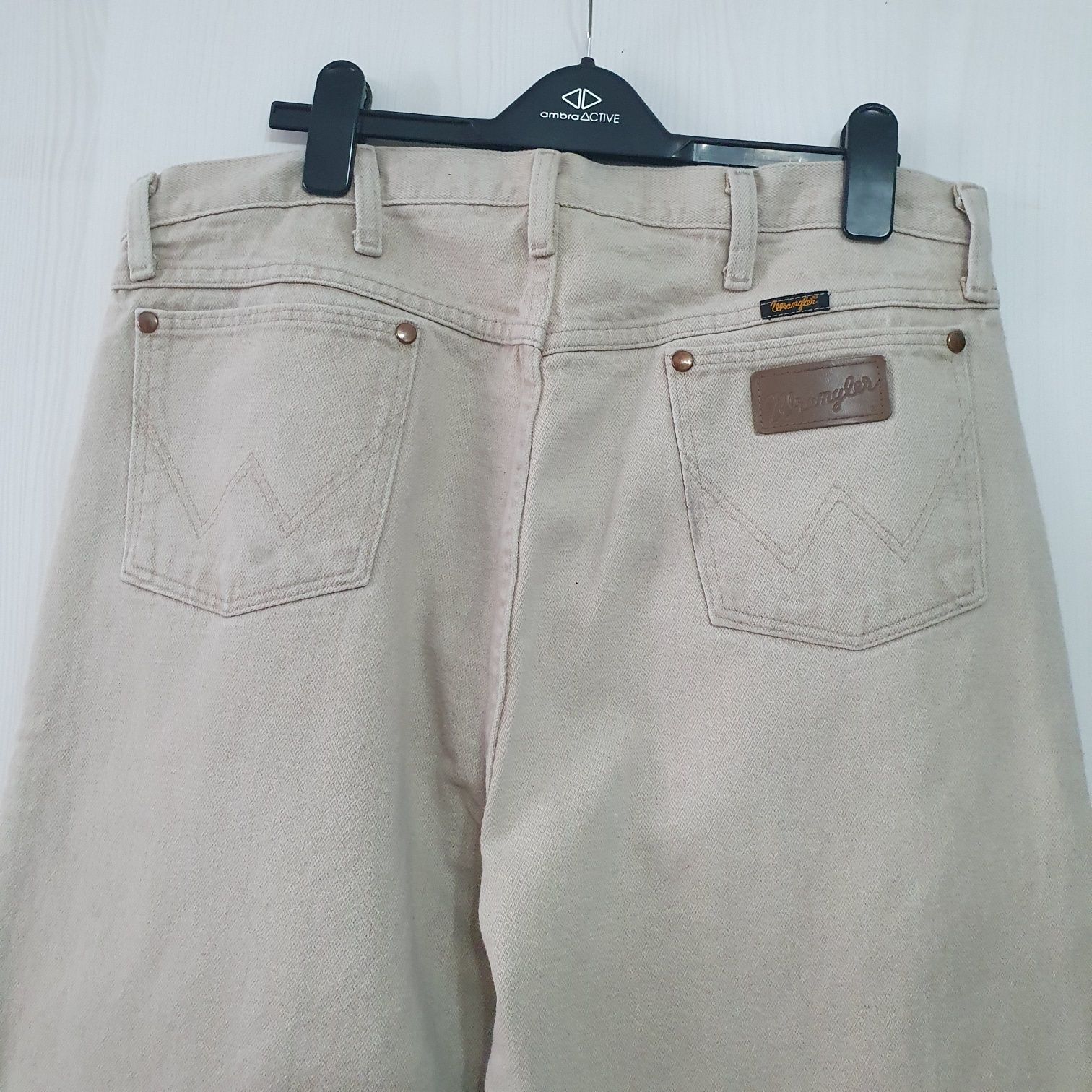 Blugi Wrangler mas 36/36