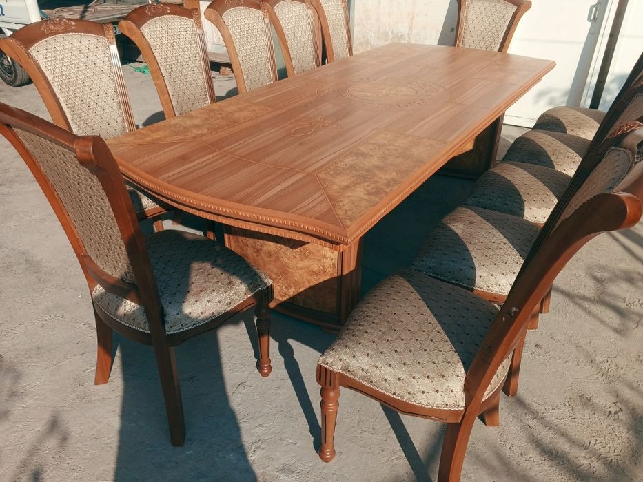 Стол стул фабричный  сотилали