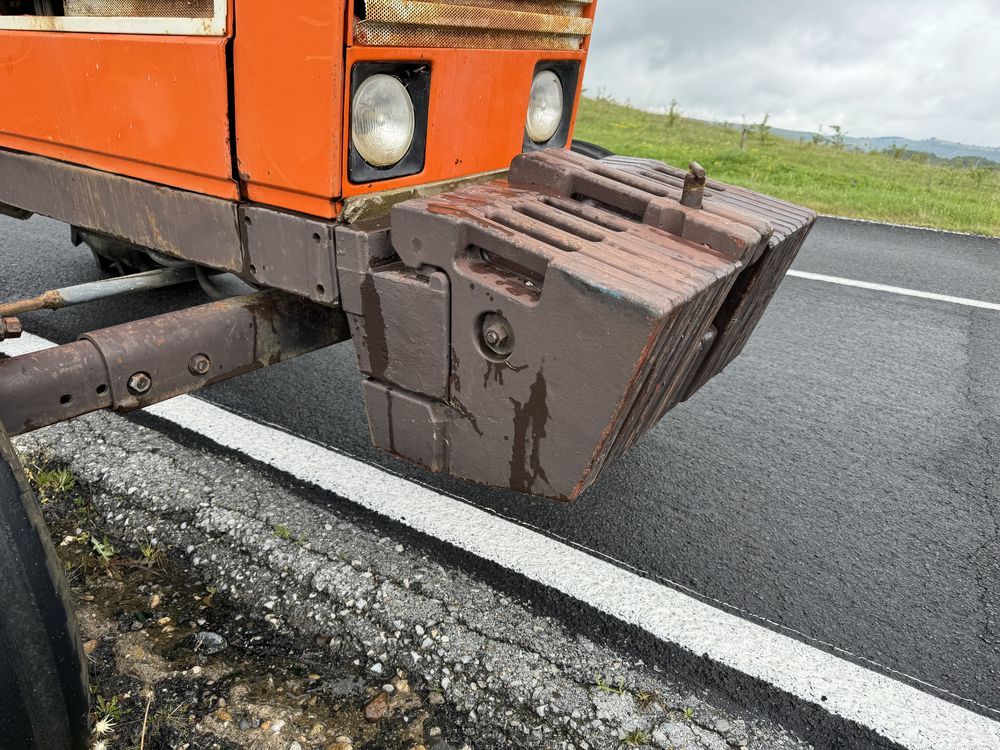 Greutati Contragreutati pentru tractor 10 bucati + suport