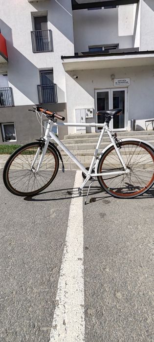 Vând sau schimb bicicletă City speed 3
