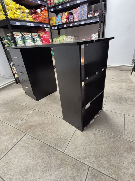 Birou pal negru in stare buna